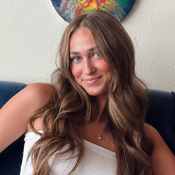 oliviasharp200